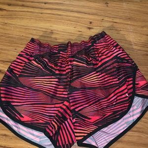 Shorts has inside lining in it🛍🛍